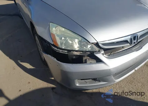 2006 Honda Accord 2.4 Vp from USA, damaged, VIN 1HGCM56166A169622